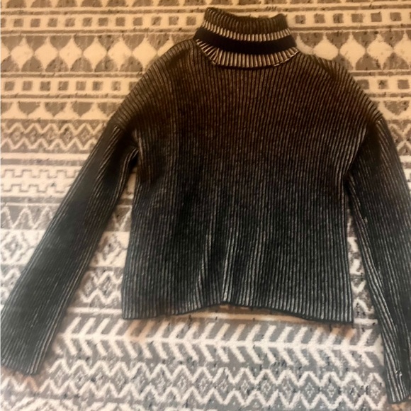 Theory Black/White vertical stripe cashmere turtleneck sweater SZ P - Picture 5 of 10